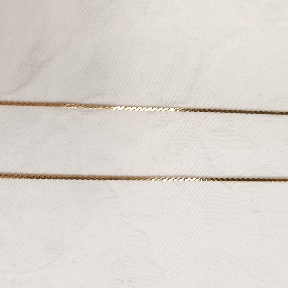 MONET Long Gold Chain Necklace - Picture 4 of 9